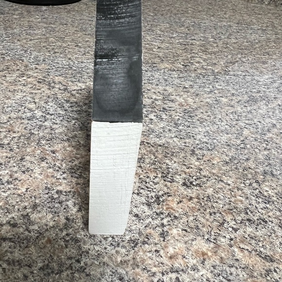 Cats’ Meow Ada Mae’s Quilt Barn, Ohio Amish Series - Picture 4 of 5